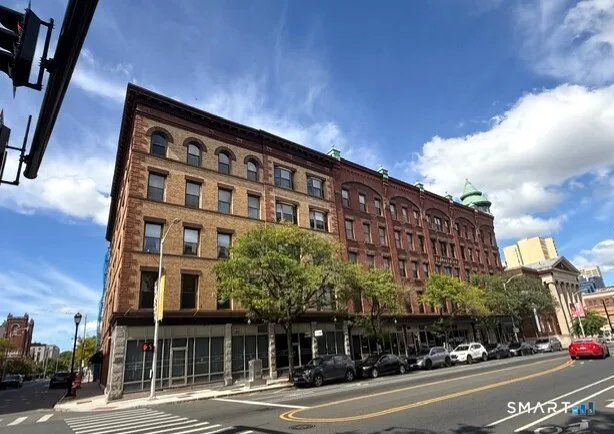1 Linden Place #406, Hartford, CT