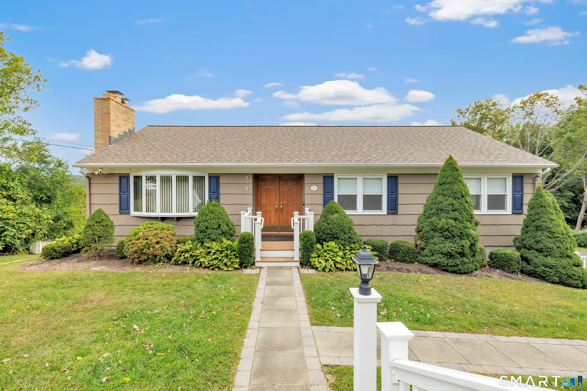 25 Riverview Avenue, Shelton, CT