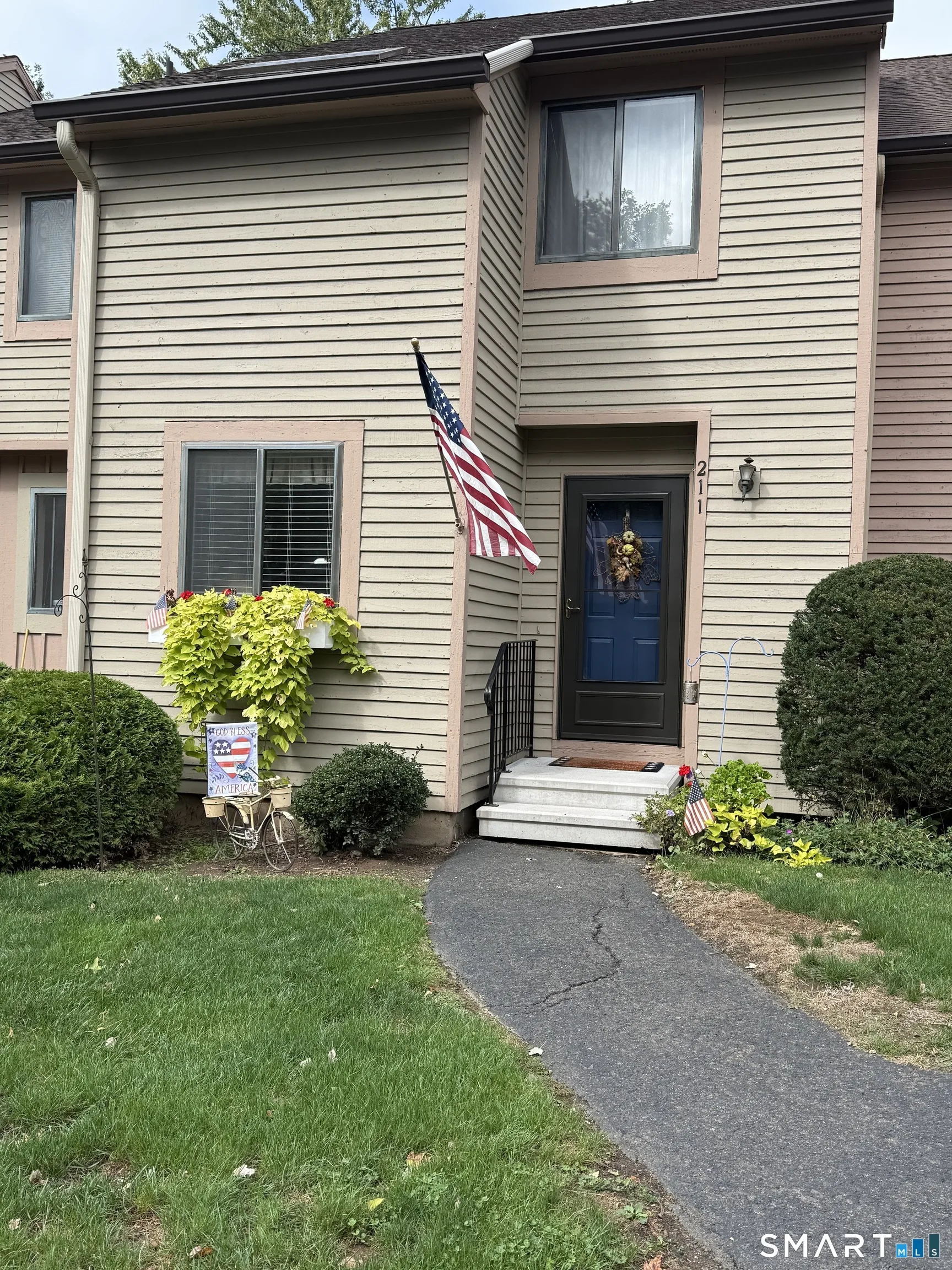 211 Adams Hill Way #211, East Windsor, CT