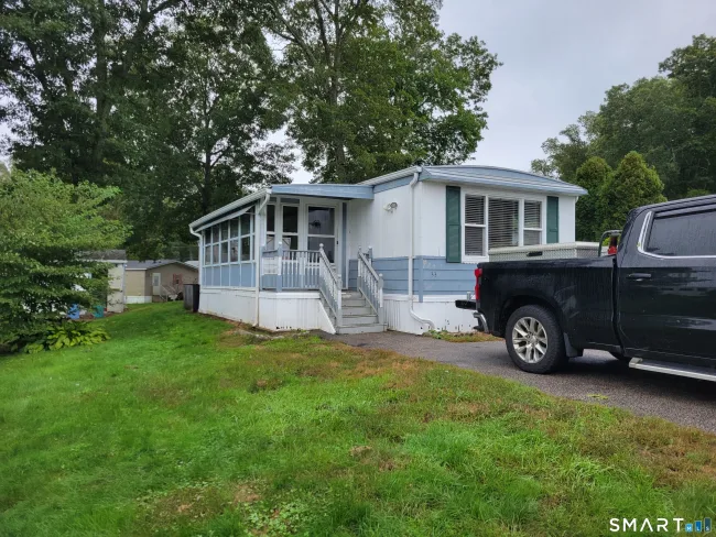 33 Circle Drive