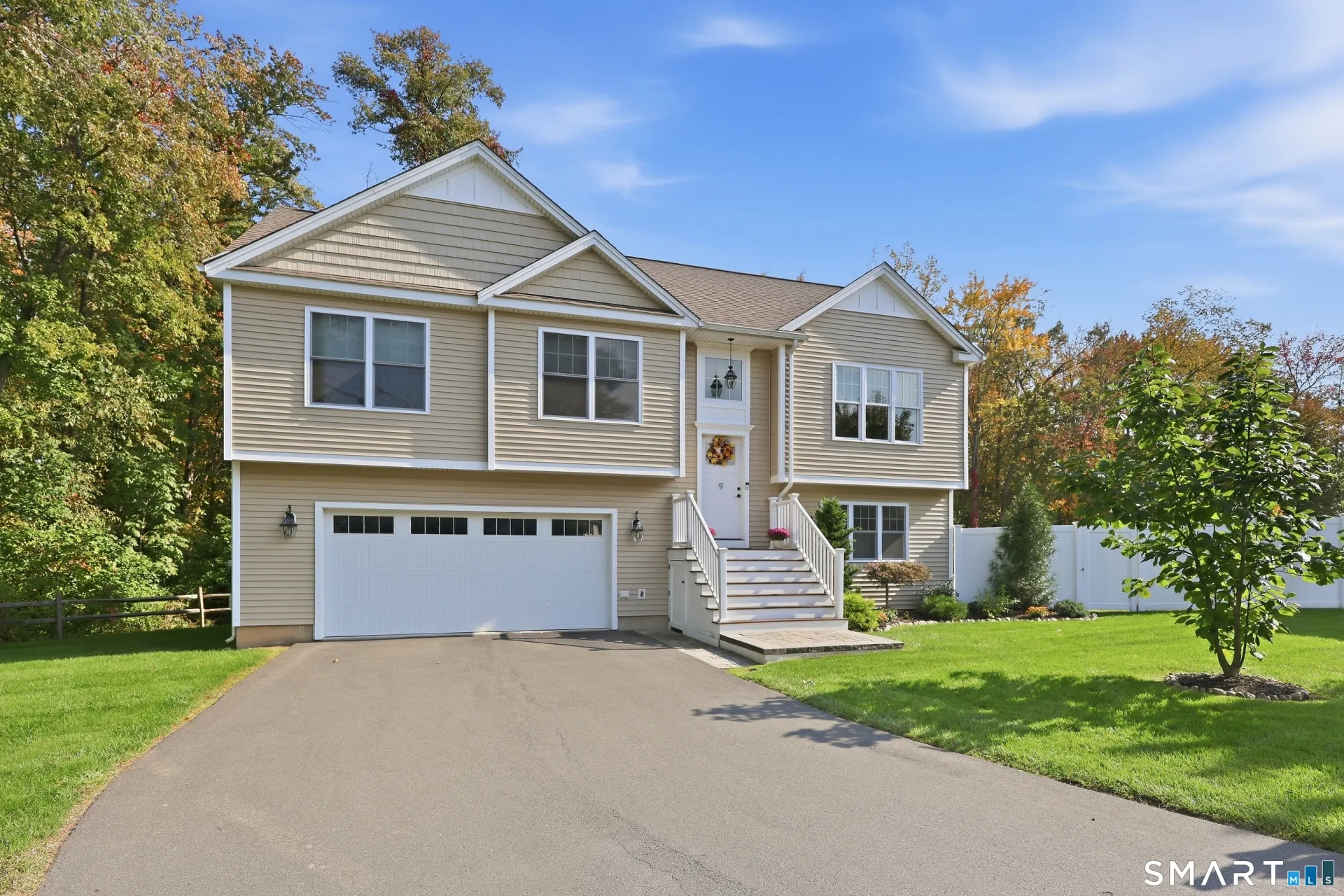 9 Winthrop Drive, Farmington, CT