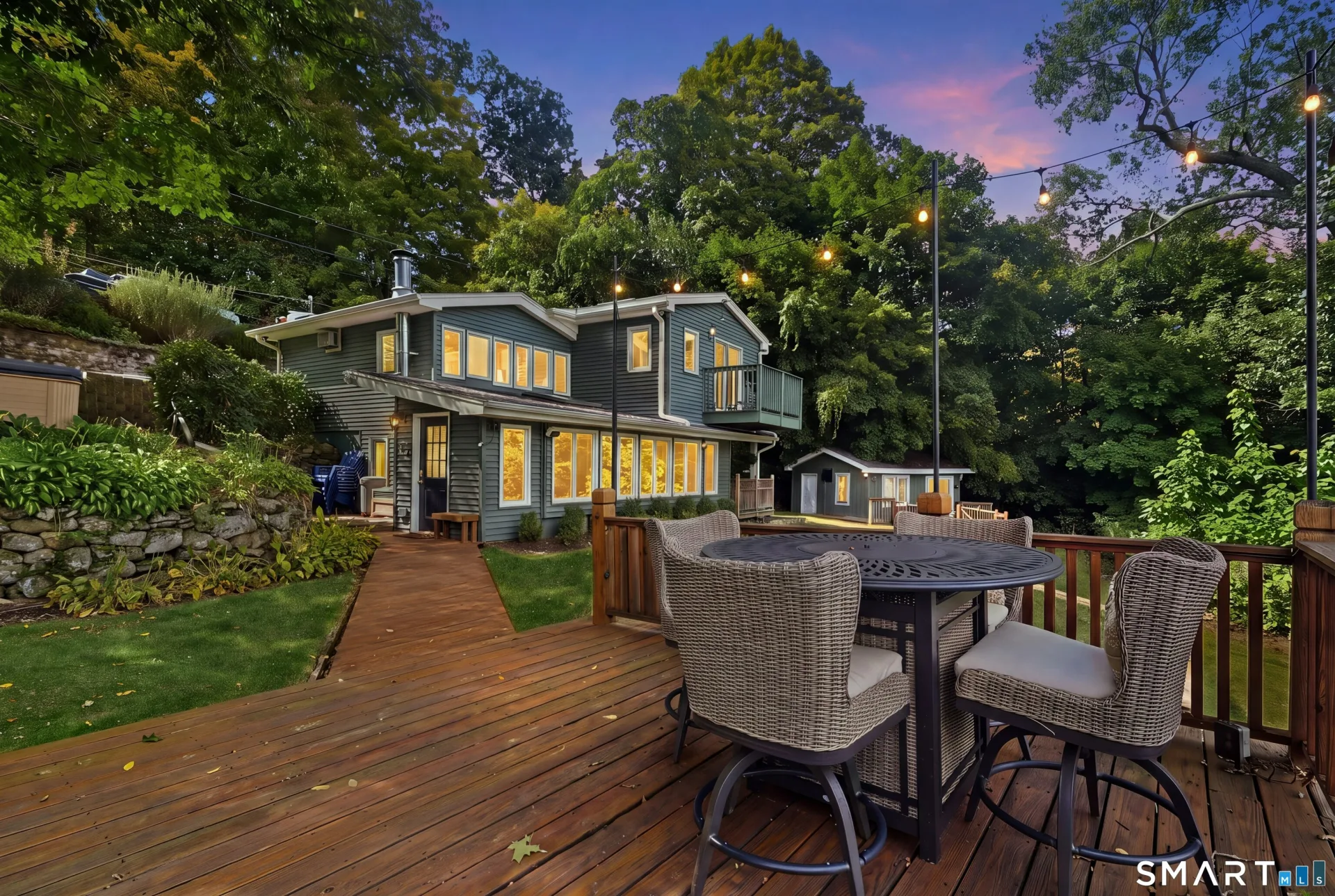 74 Underhill Road, Newtown, CT