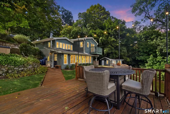 74 Underhill Road, Newtown, CT