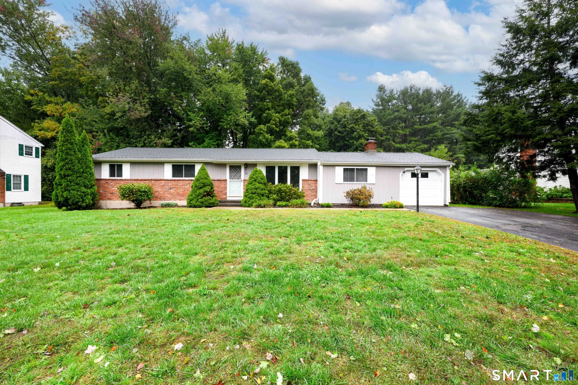 388 Sharon Drive, Cheshire, CT