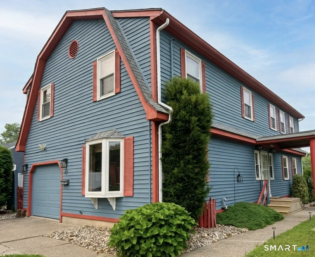 27 Kearney Street, Plymouth, CT