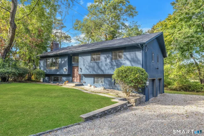 6 Splitrock Road