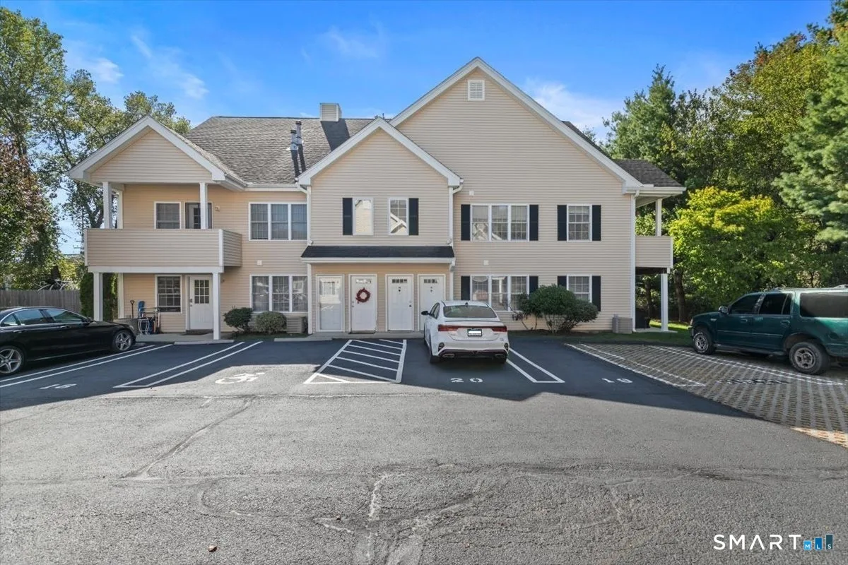 663 West Avenue #A20, Milford, CT