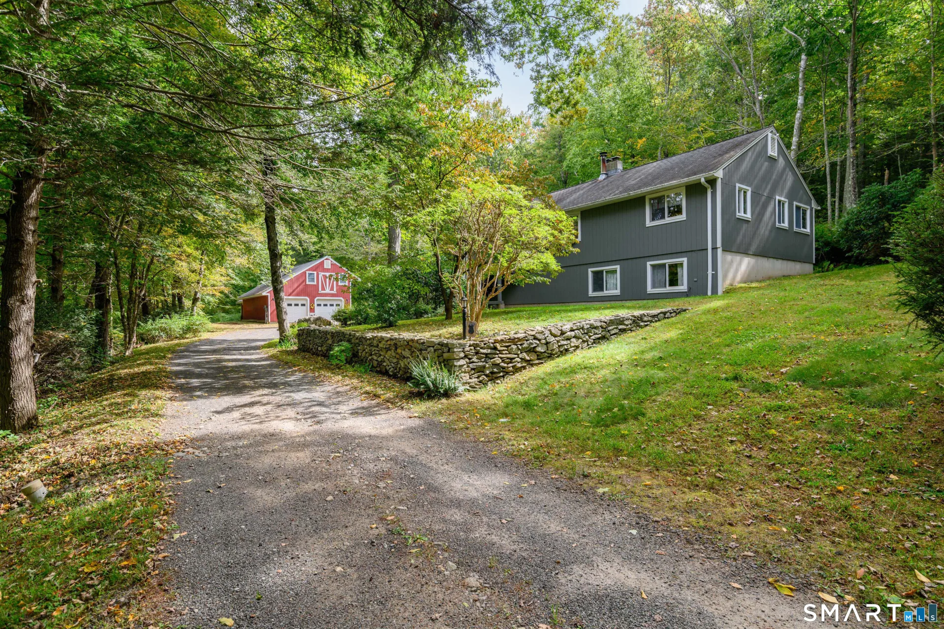 2 Moosehorn Road, Roxbury, CT