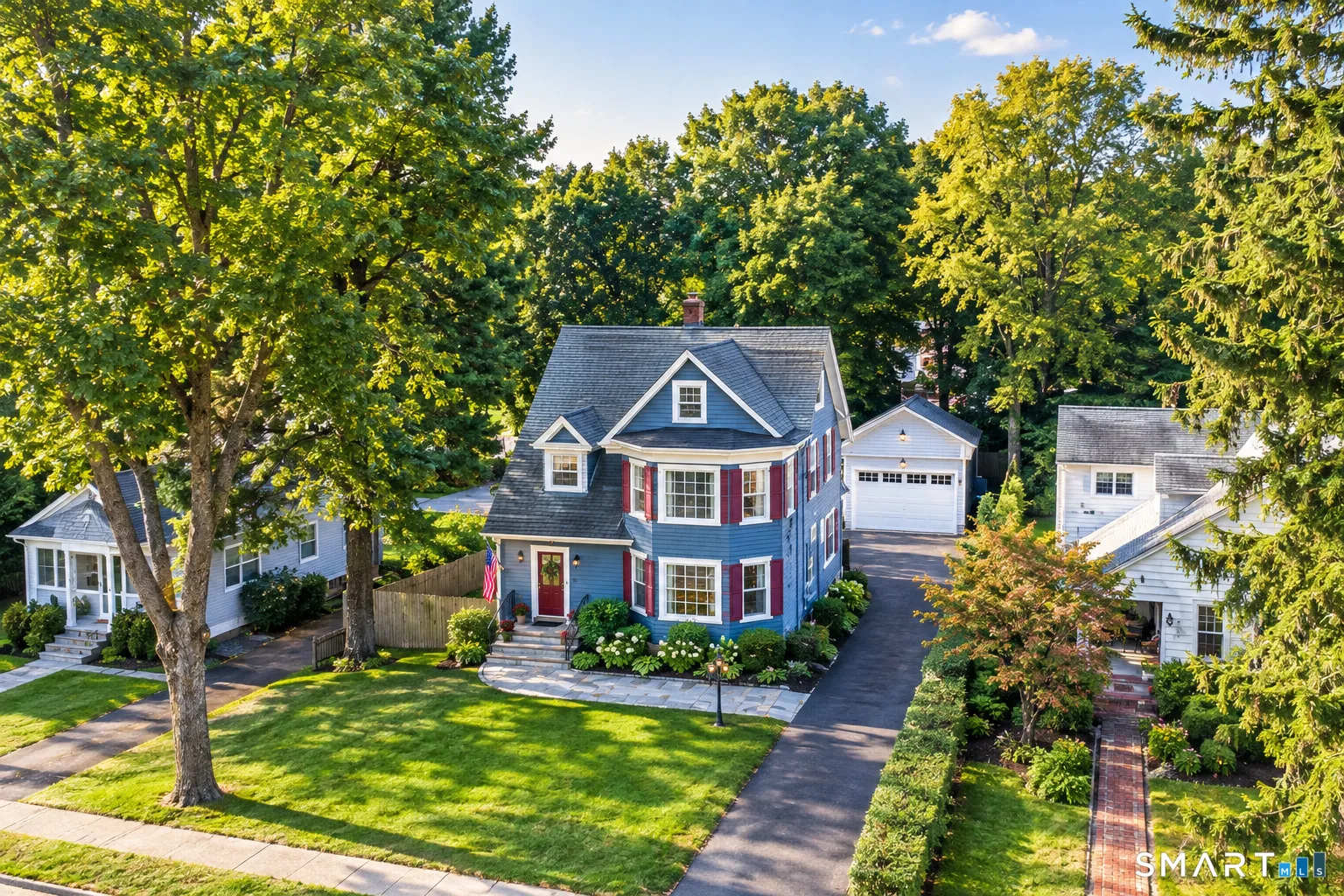 150 Holmes Avenue, Darien, CT