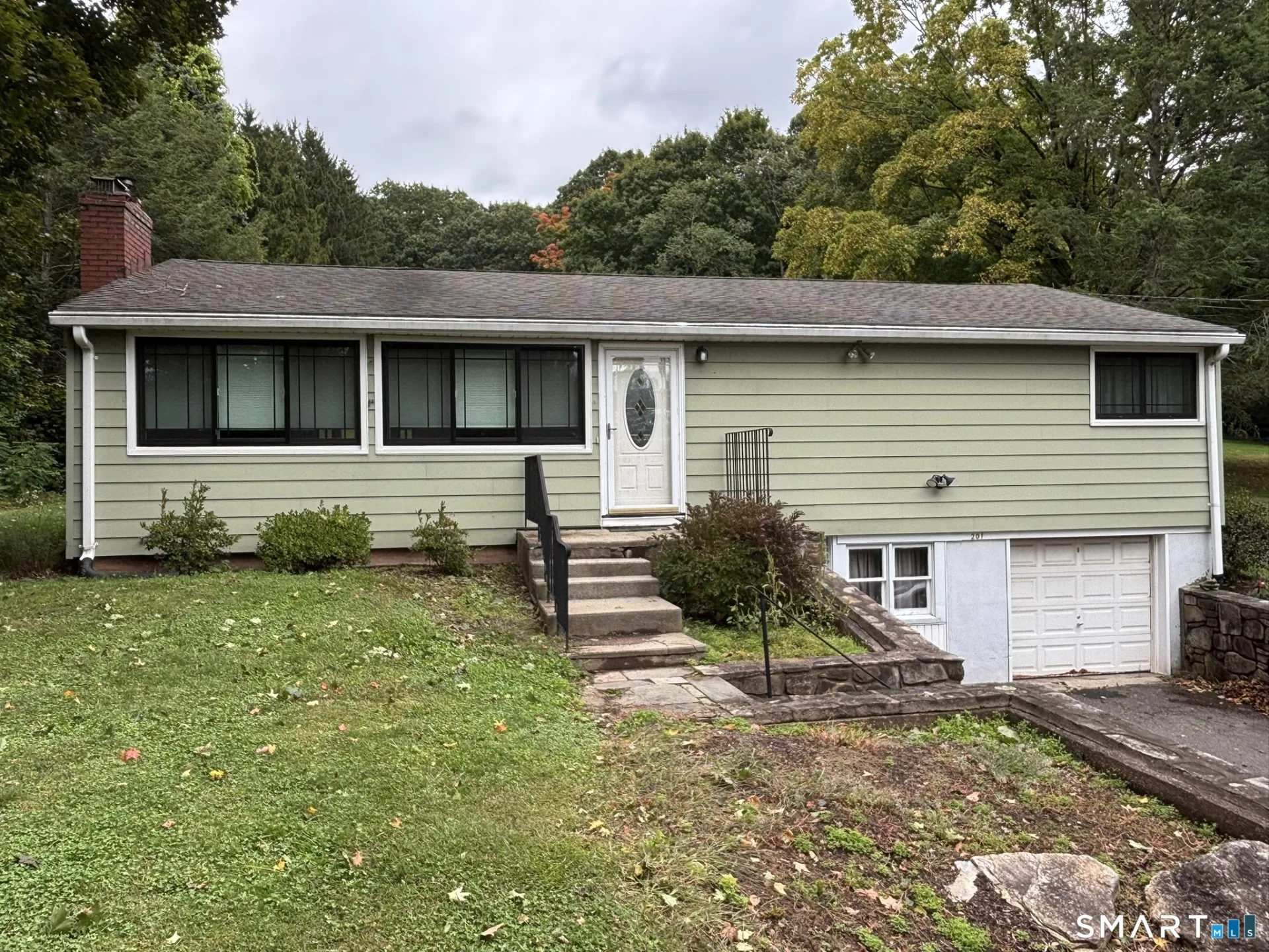 201 West Road, Ellington, CT