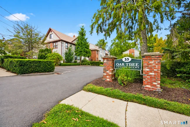 33 Colonial Road #4