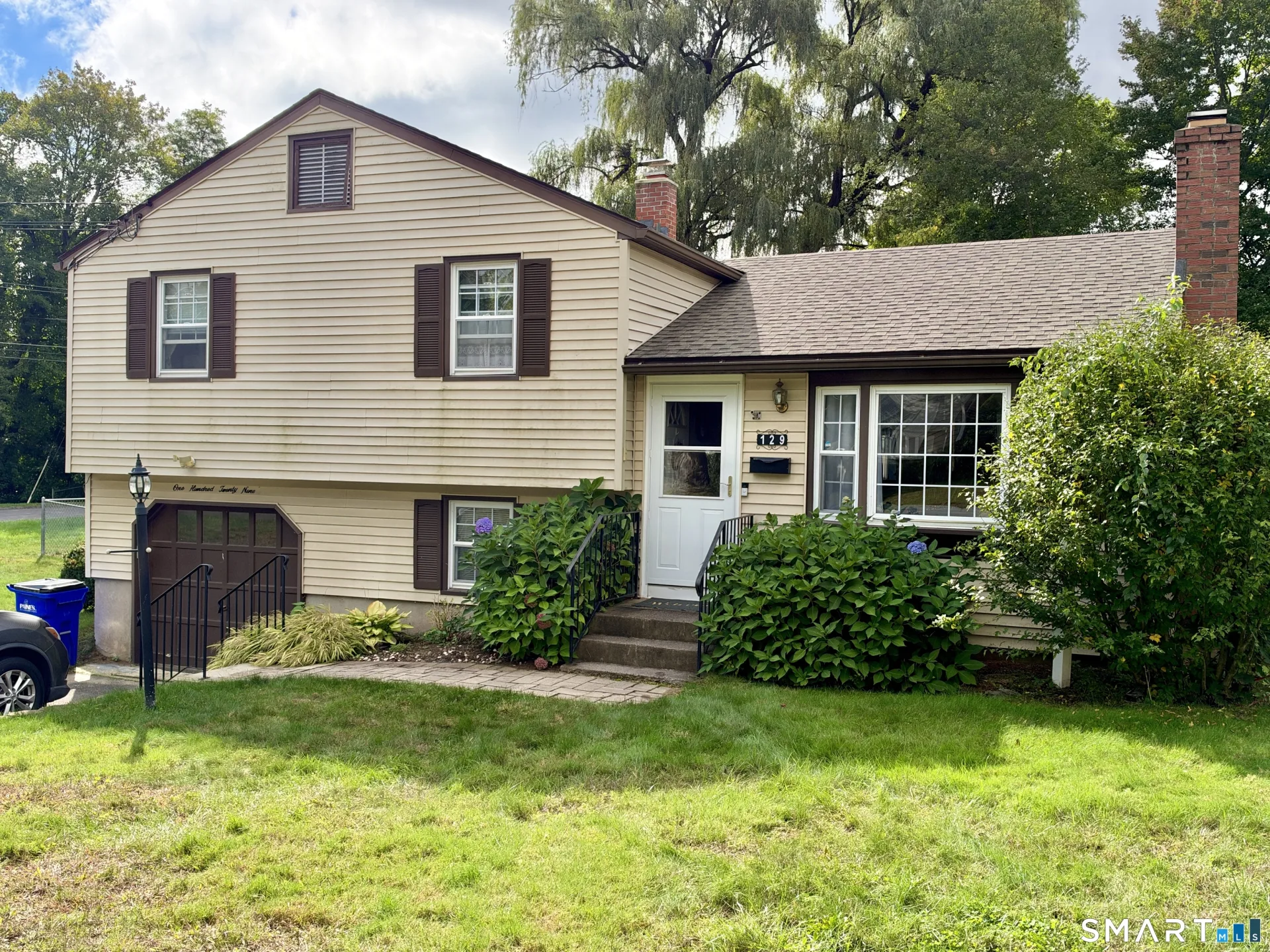 129 Montemerlo Avenue, Windsor Locks, CT