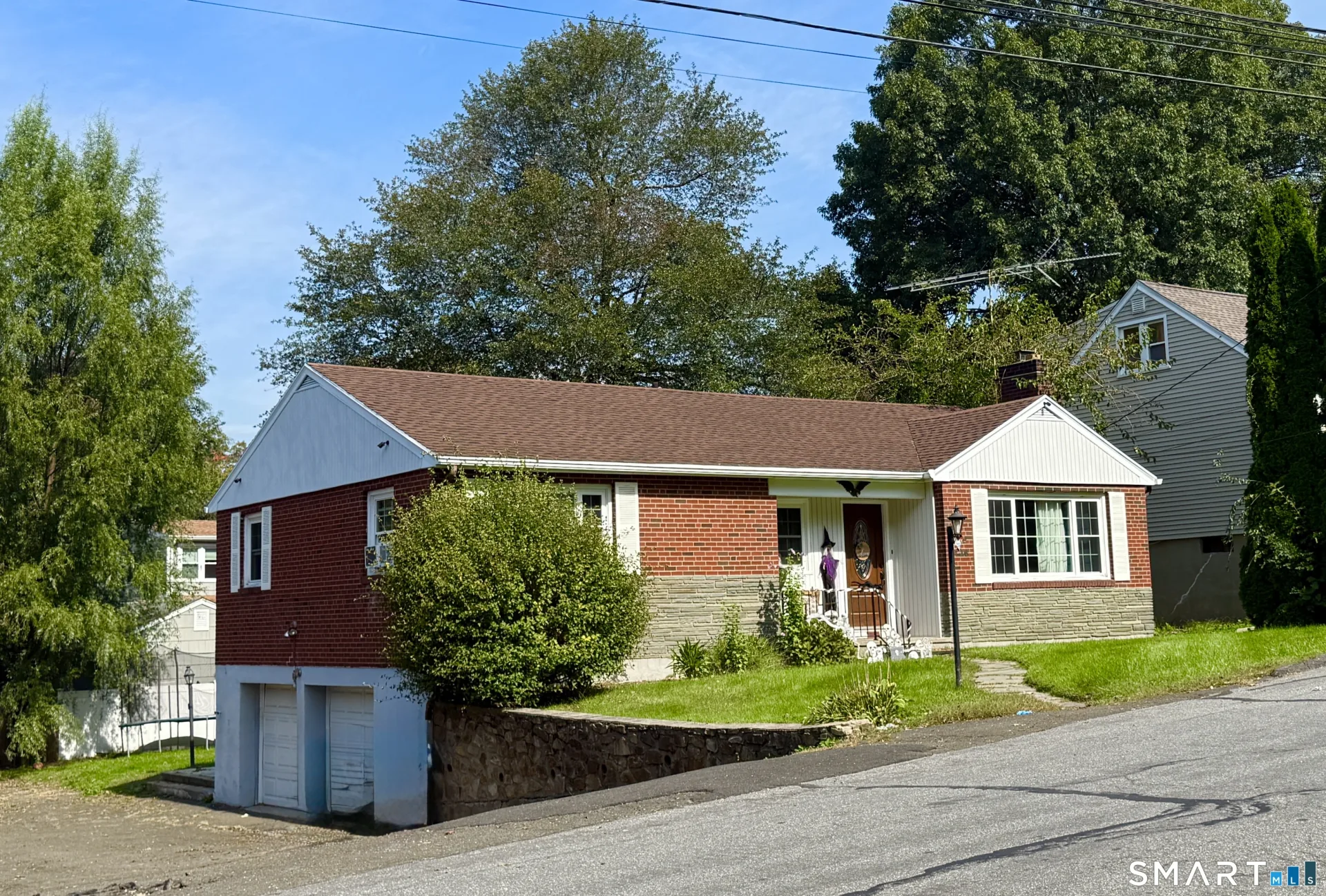 406 Lakeside Drive, Bridgeport, CT