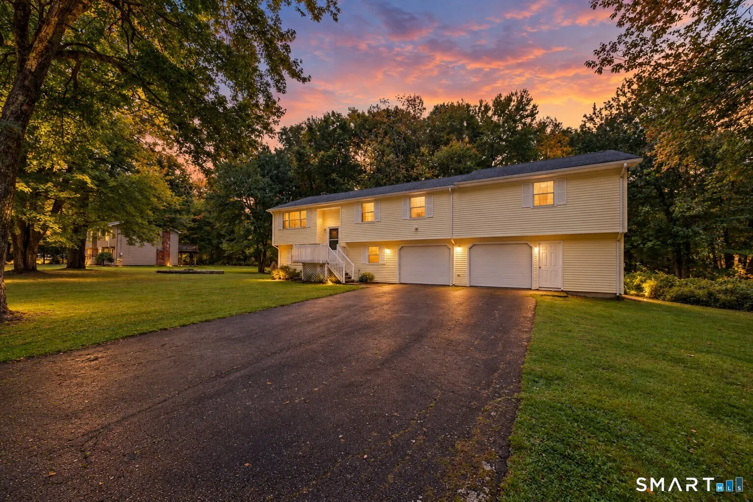 8 Pettersson Circle, Stafford, CT