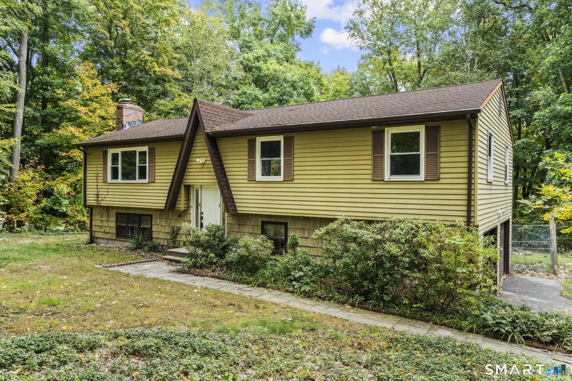 32 Woodhaven Drive, Burlington, CT