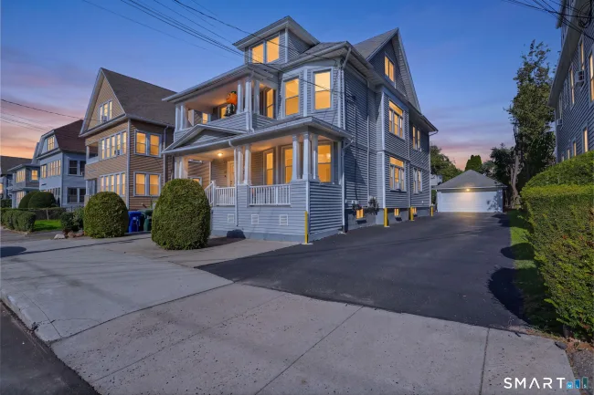 58-60 Scofield Avenue