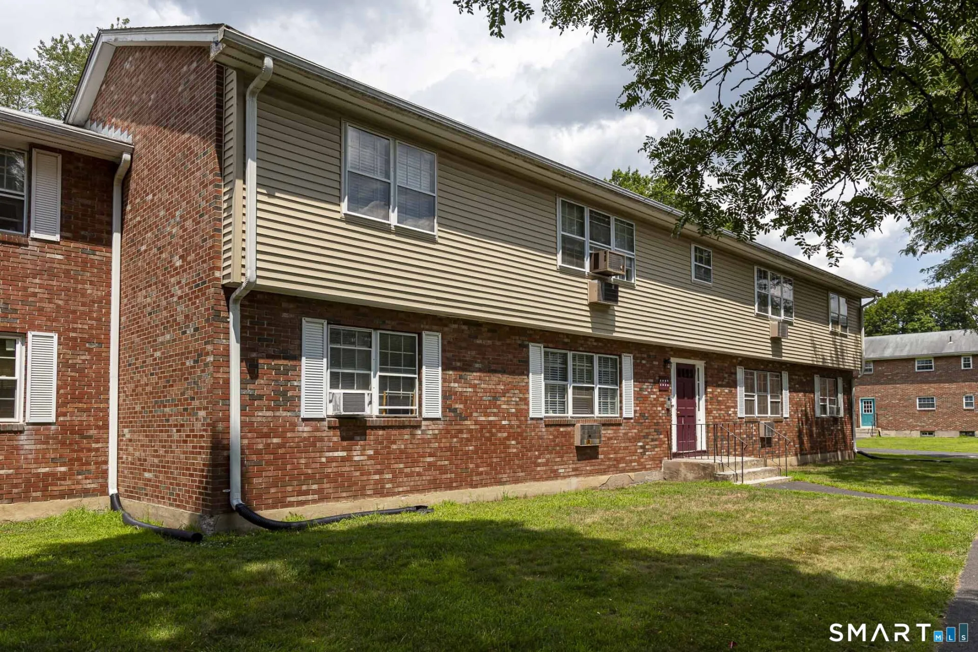 1087 Blue Hills Avenue #C, Bloomfield, CT