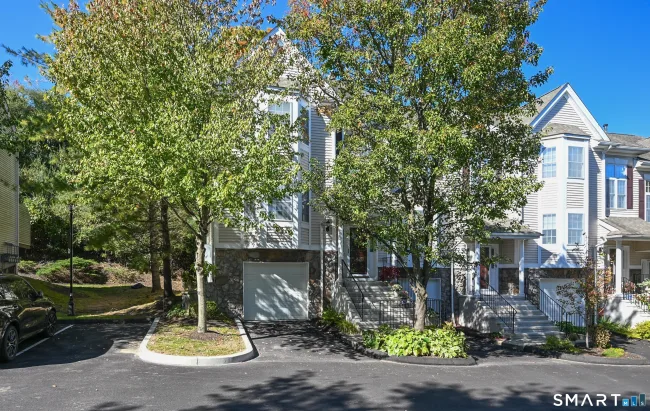 1801 Larson Drive #1801