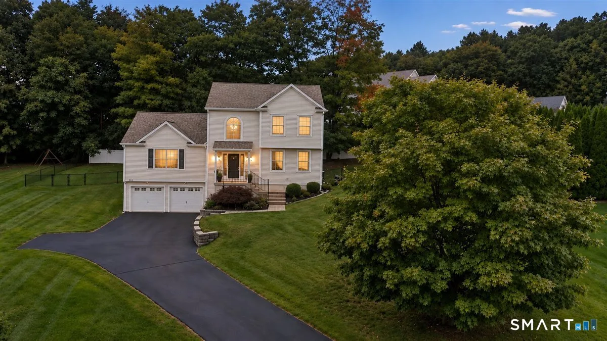 314 Briarwood Drive, Manchester, CT