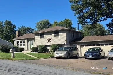 53 Holiday Hill Road, Meriden, CT