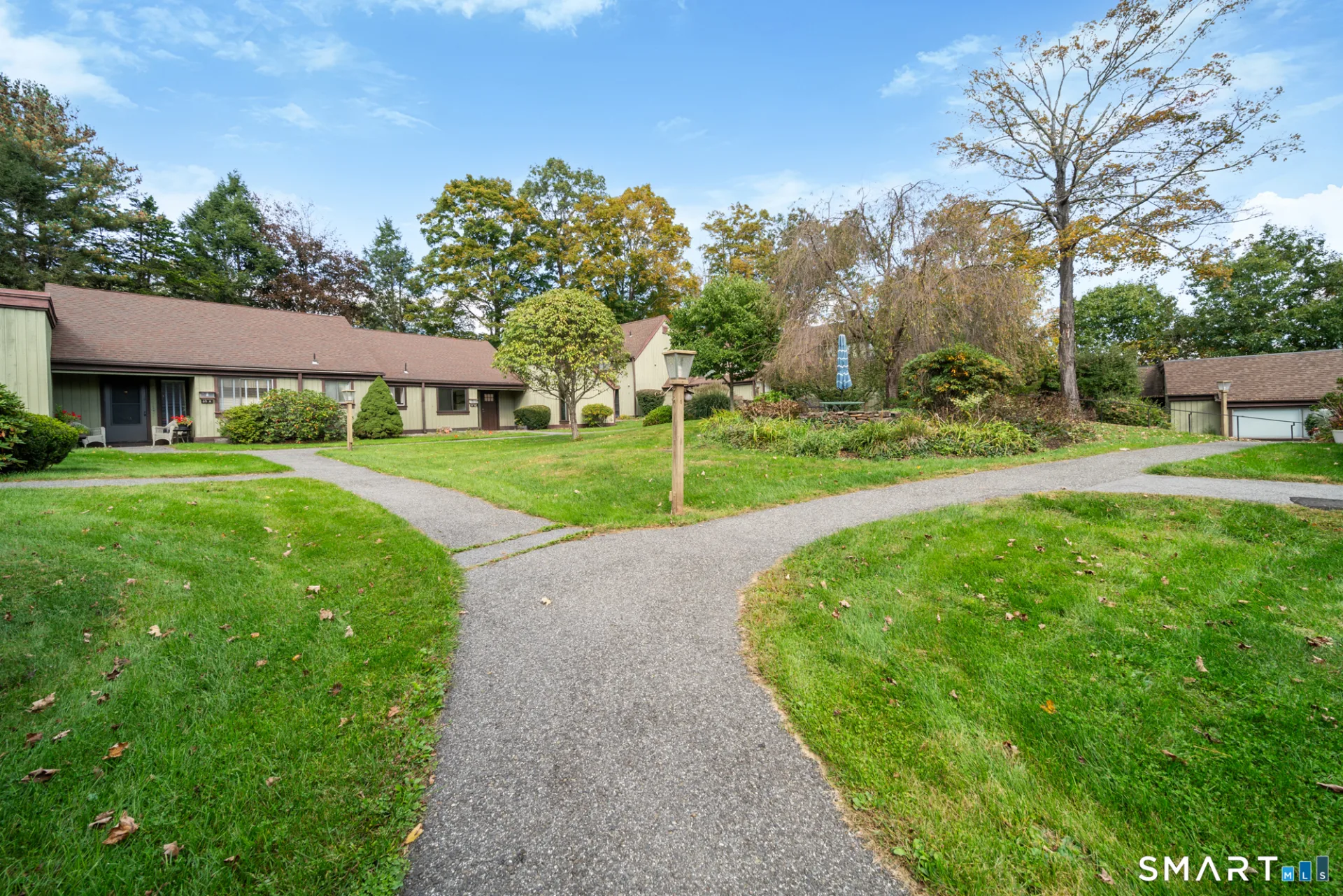 85 Heritage Village #B, Southbury, CT