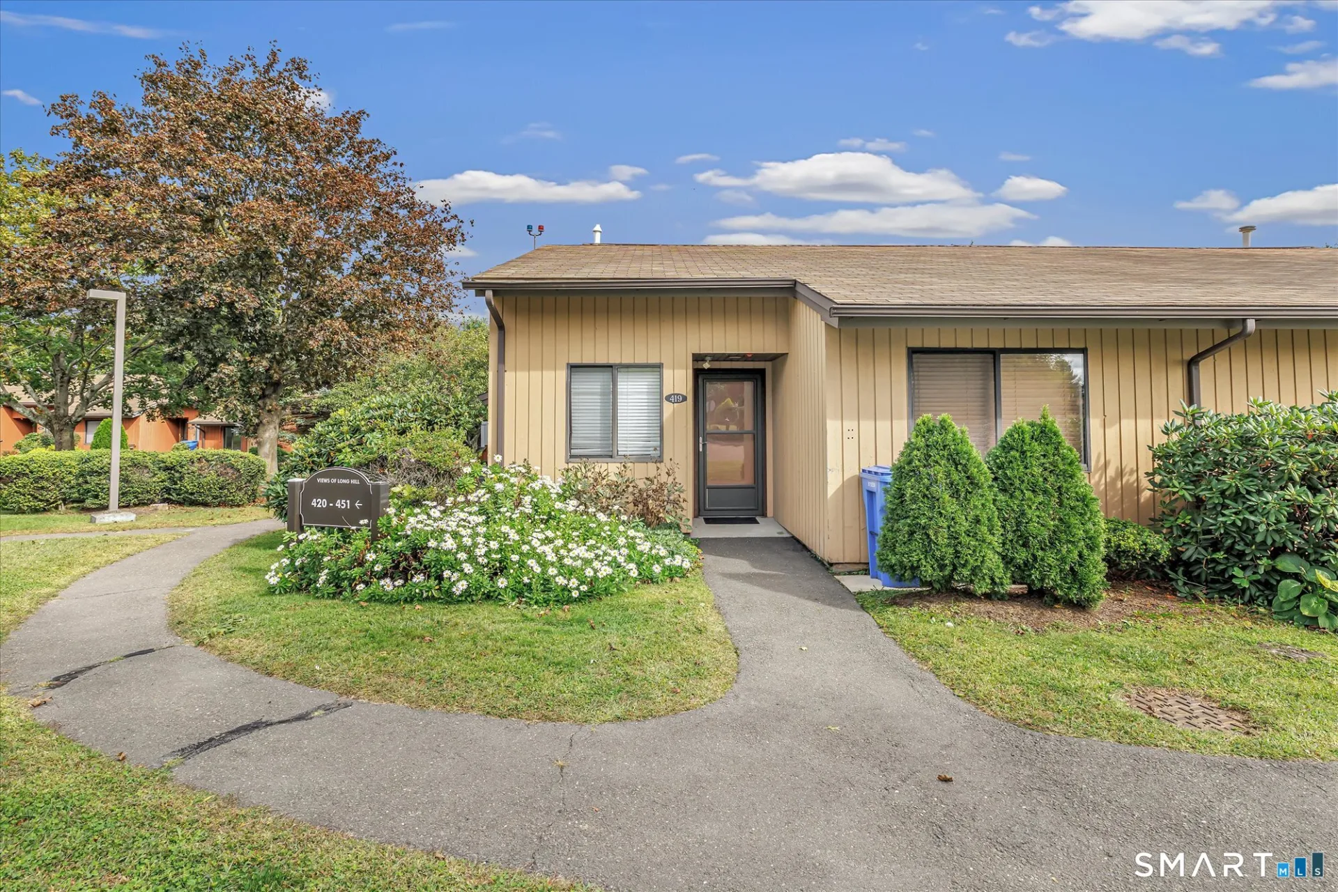 419 Asbury Ridge #419, Shelton, CT