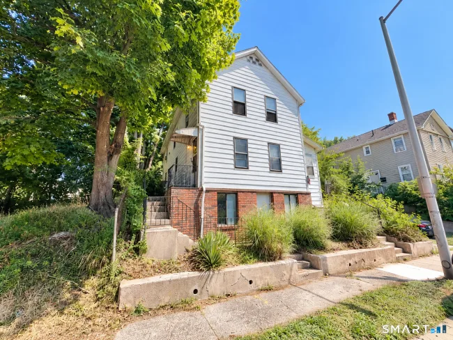 435 Myrtle Street