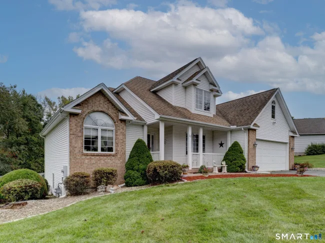 37 Skyview Terrace