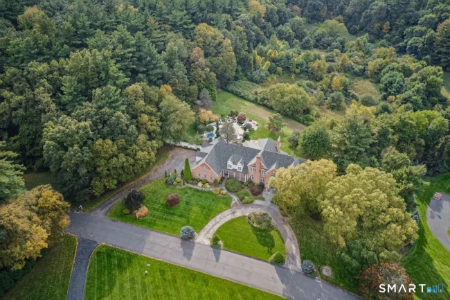 39 Hazen Drive