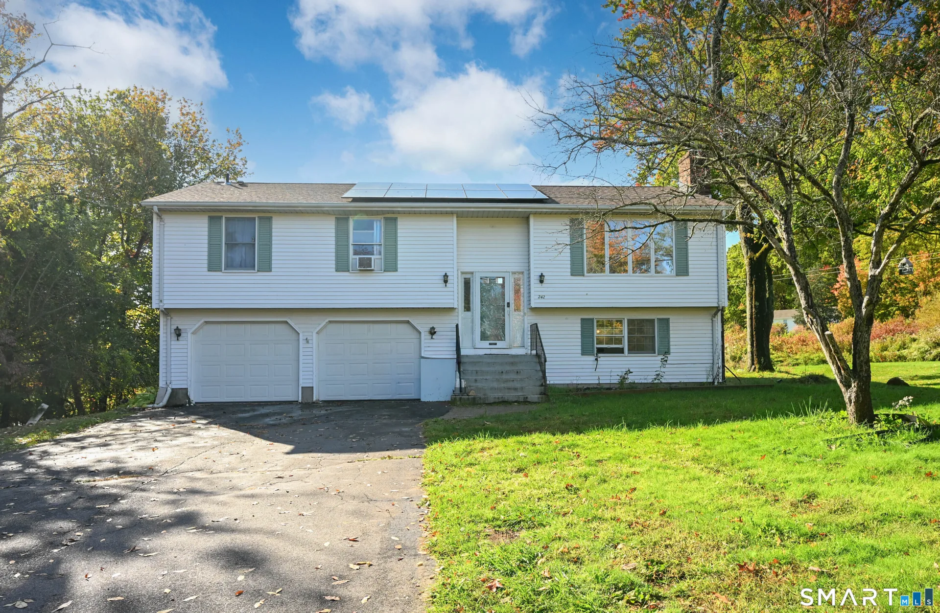 242 Lazy Lane, Southington, CT