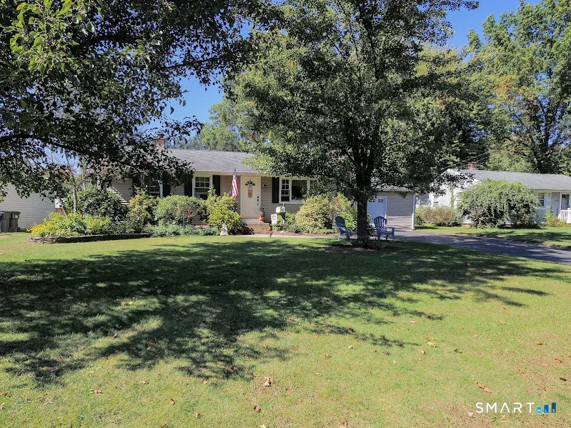 96 Whitlock Avenue, Southington, CT
