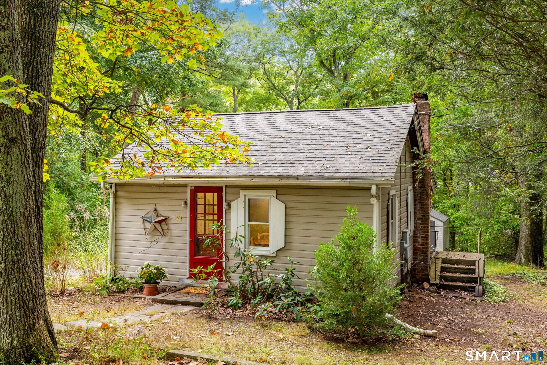 37 Sassacus Road, Avon, CT