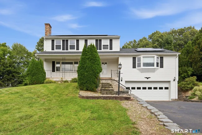 51 Huckleberry Lane