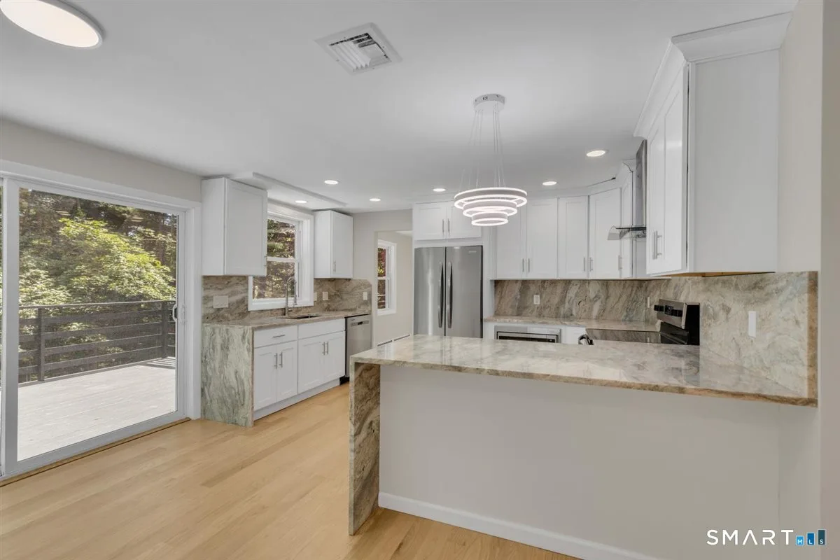 650 Manchester Road, Glastonbury, CT