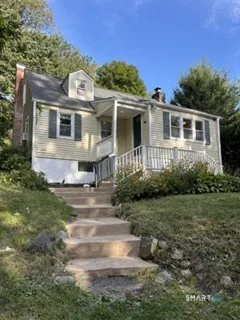 74 Lakeview Trail
