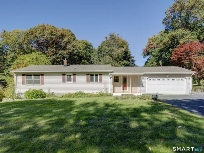 887 Spindle Hill Road