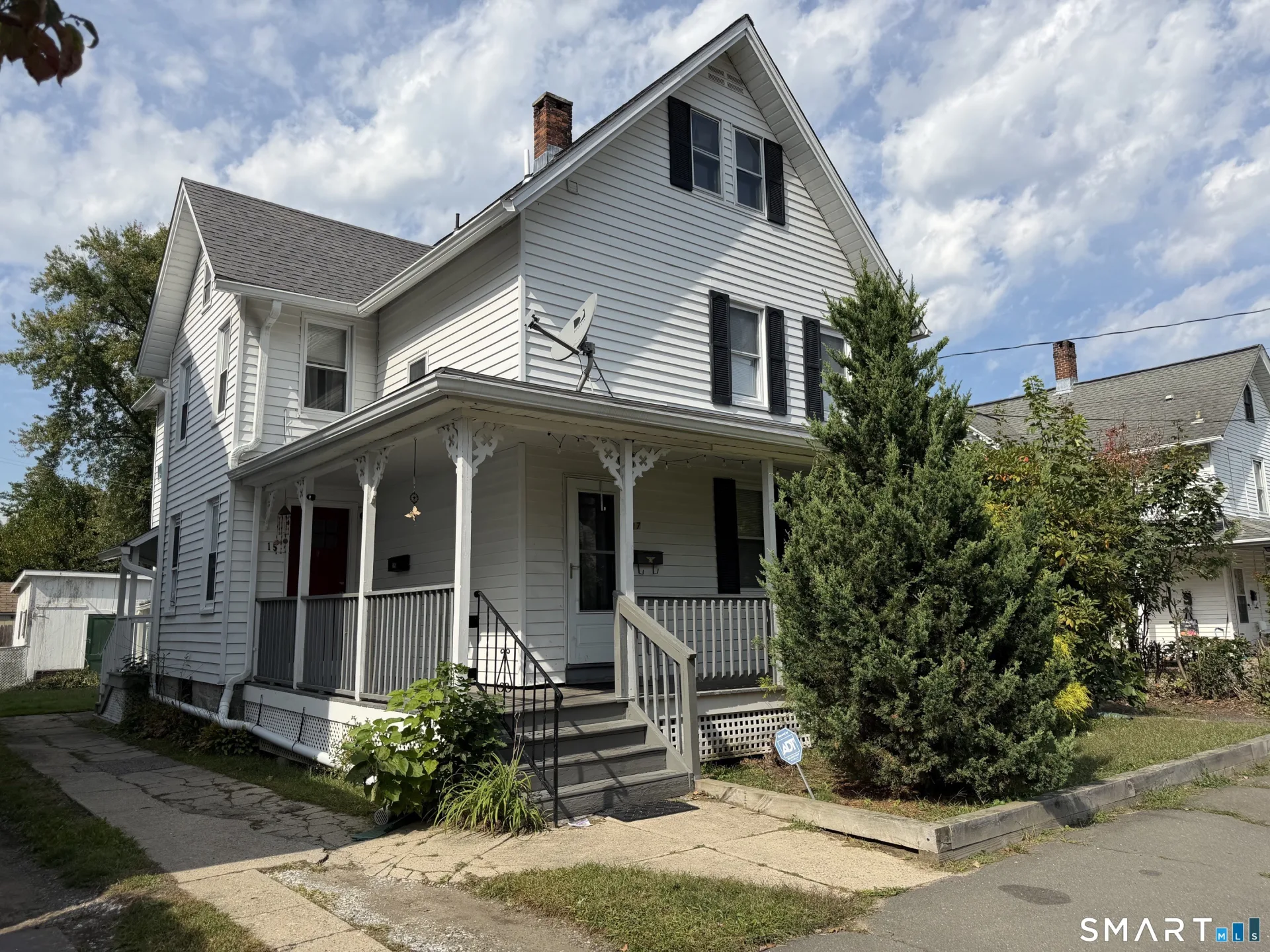 15-17 Hodge Avenue, Ansonia, CT