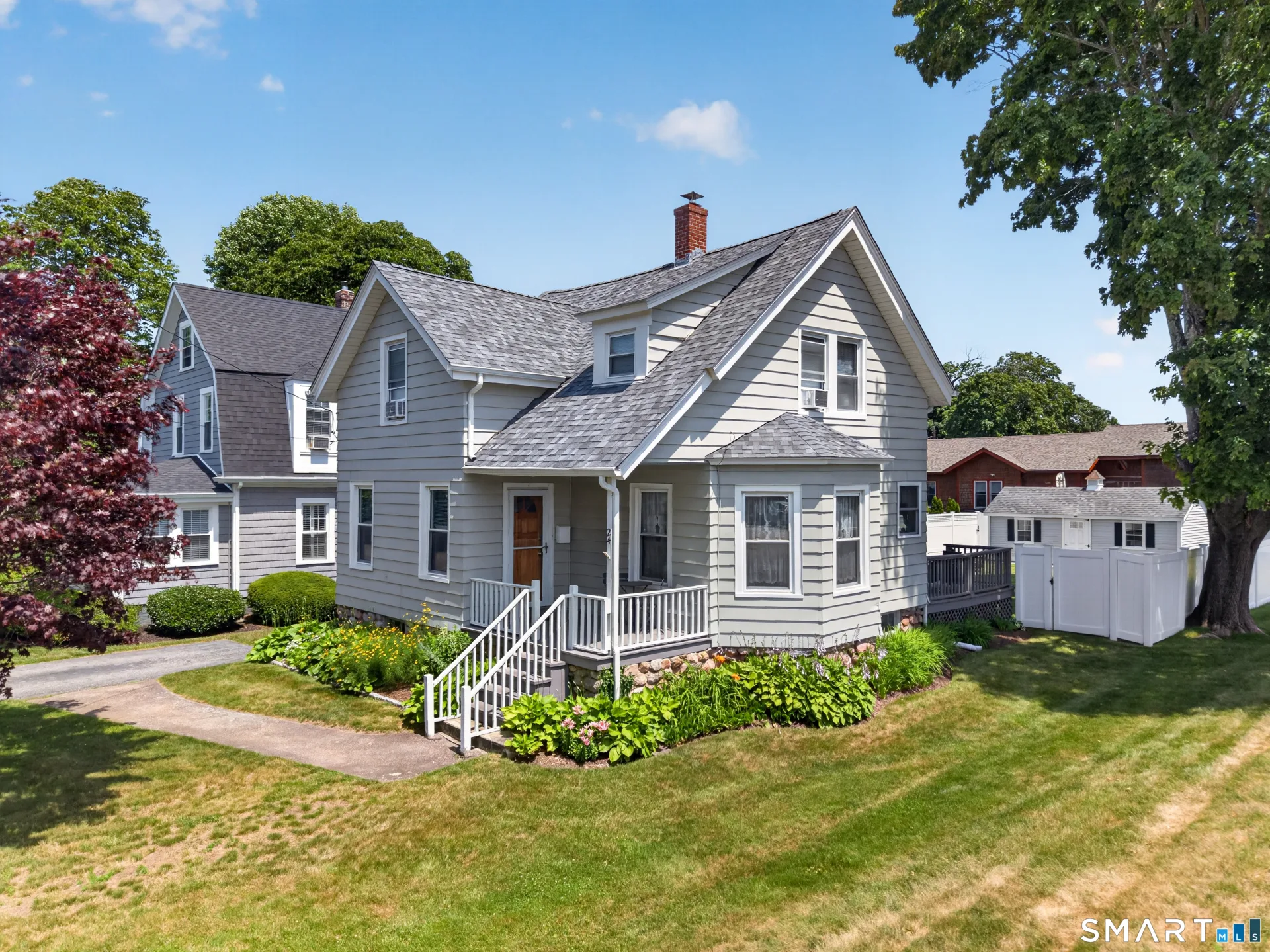 24 Hatch Street, Stonington, CT
