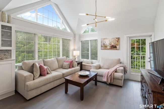 2 Homestead Lane #407