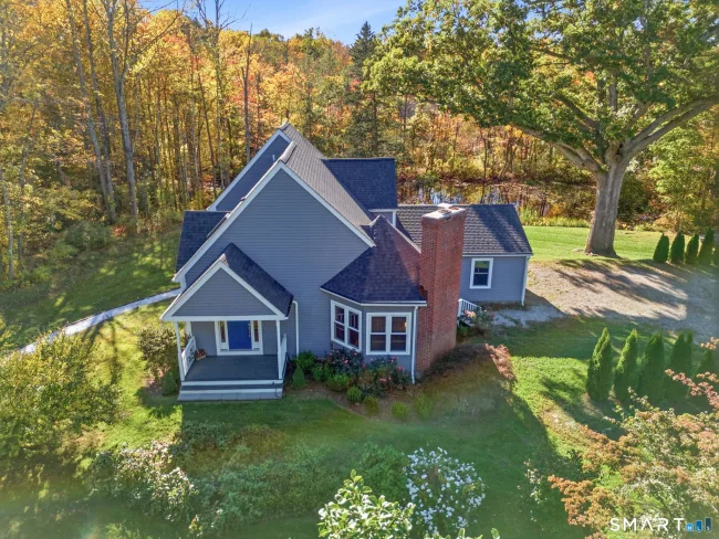 2 Pinewood Trail