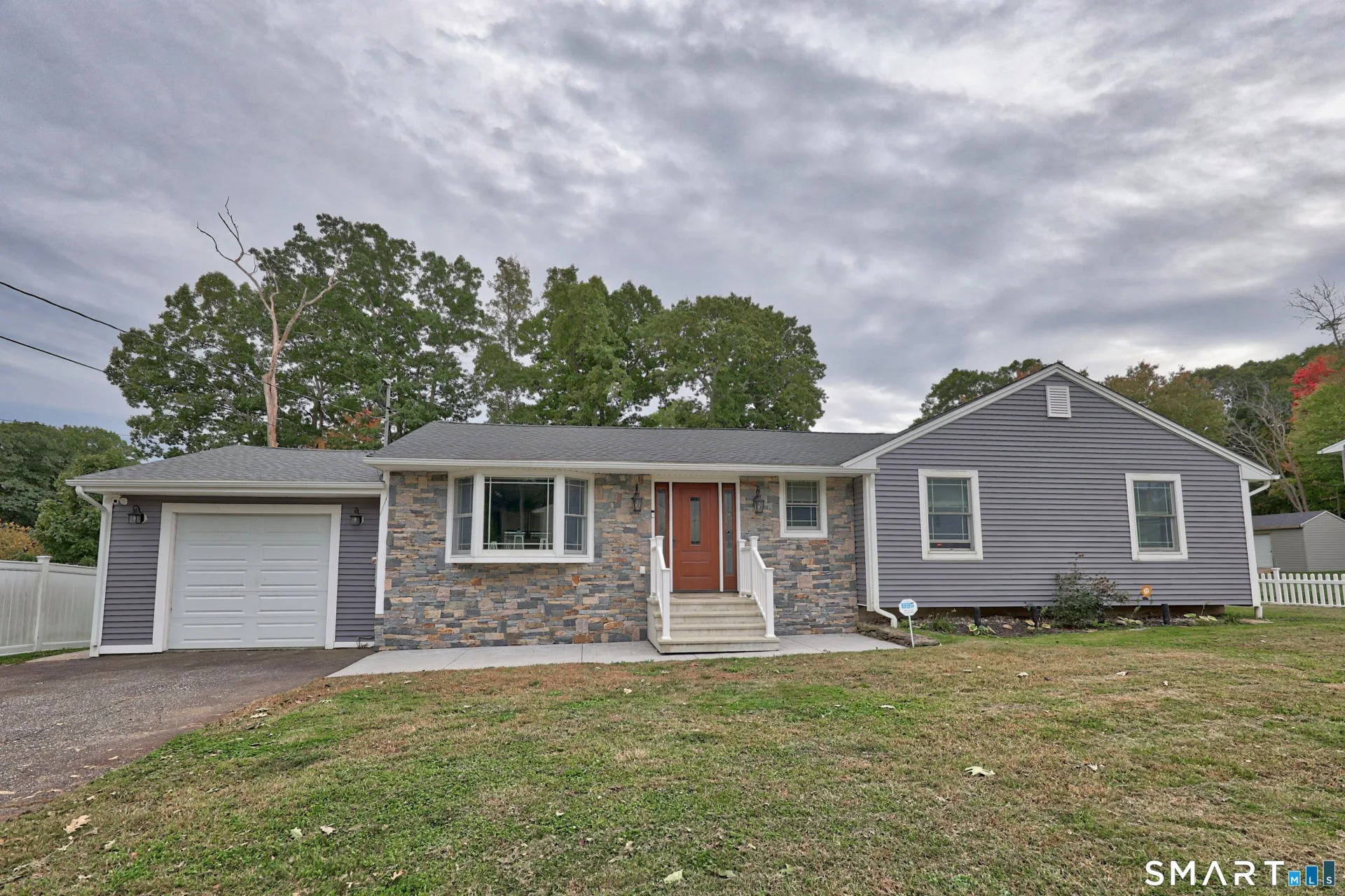 54 Buckland Street, Wolcott, CT