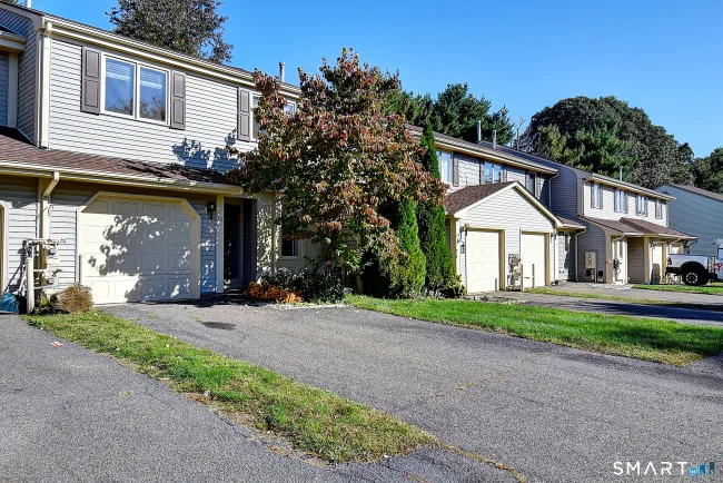 13 Copper Beech Drive #13