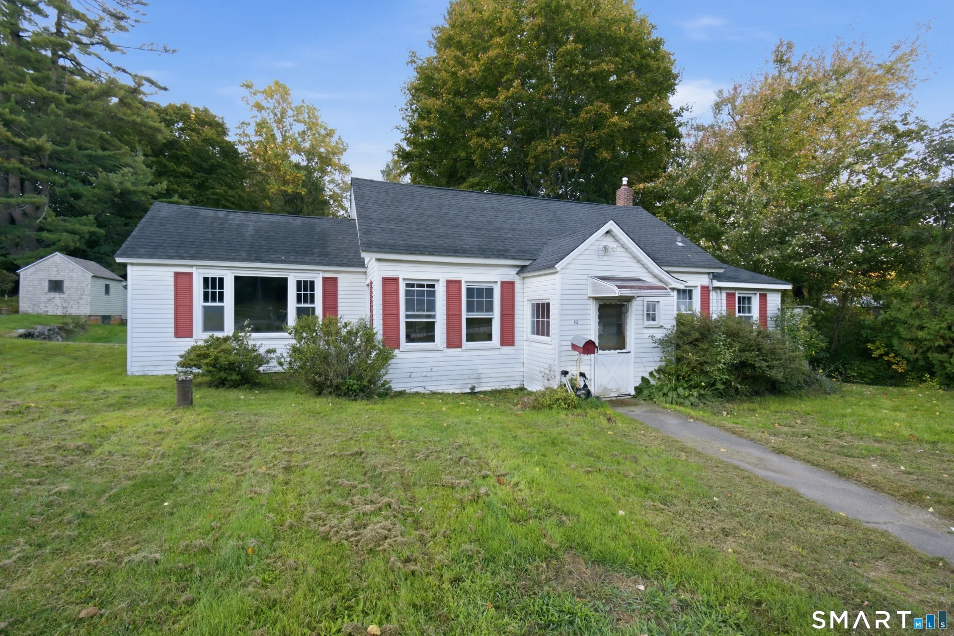 10 Walnut Avenue, East Hampton, CT