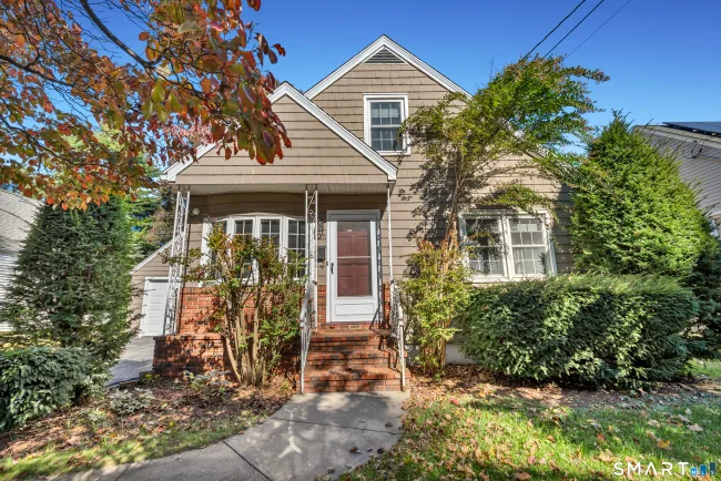 276 Nichols Terrace