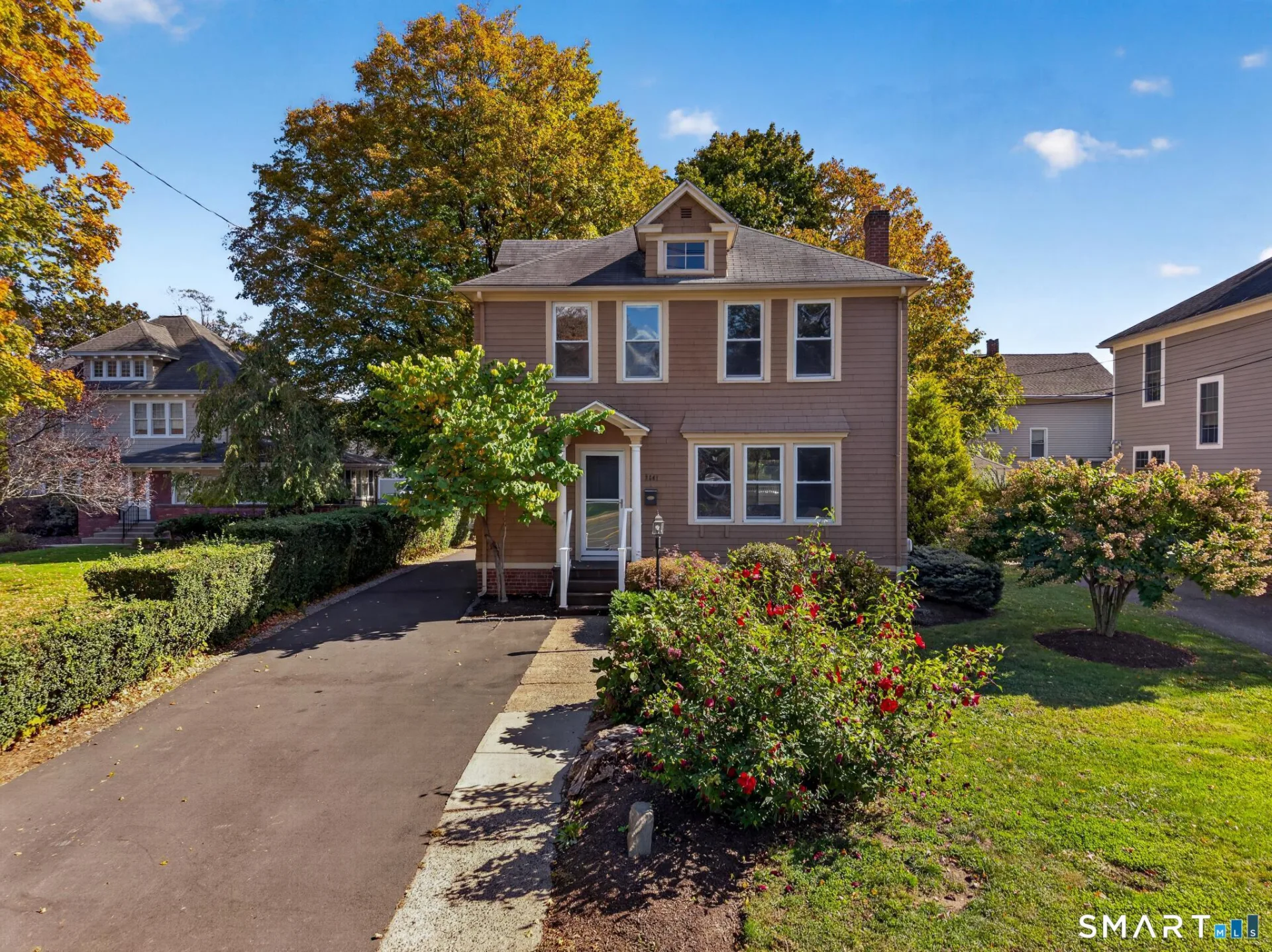 2647 Whitney Avenue, Hamden, CT