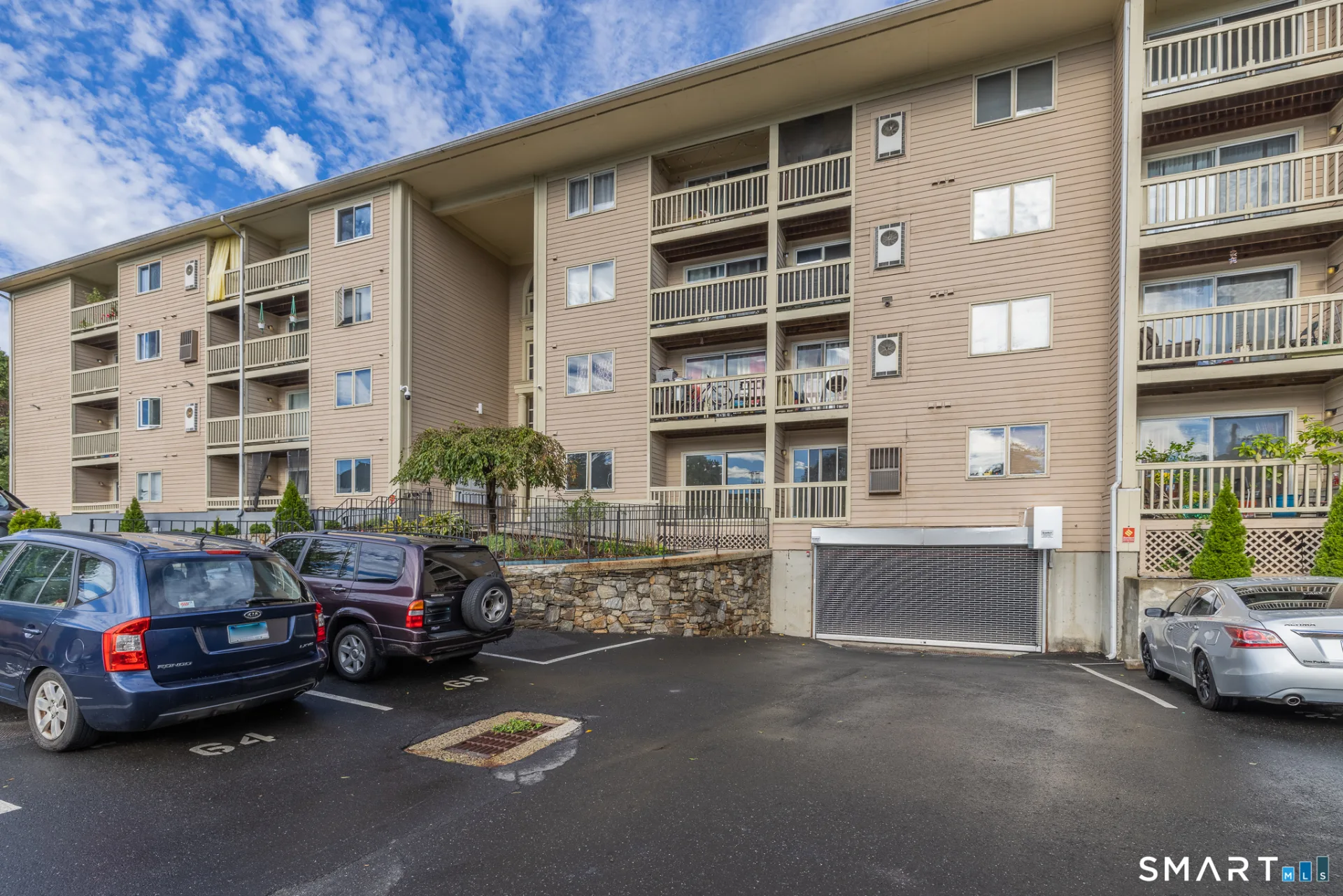 980 Lindley Street #108H, Bridgeport, CT