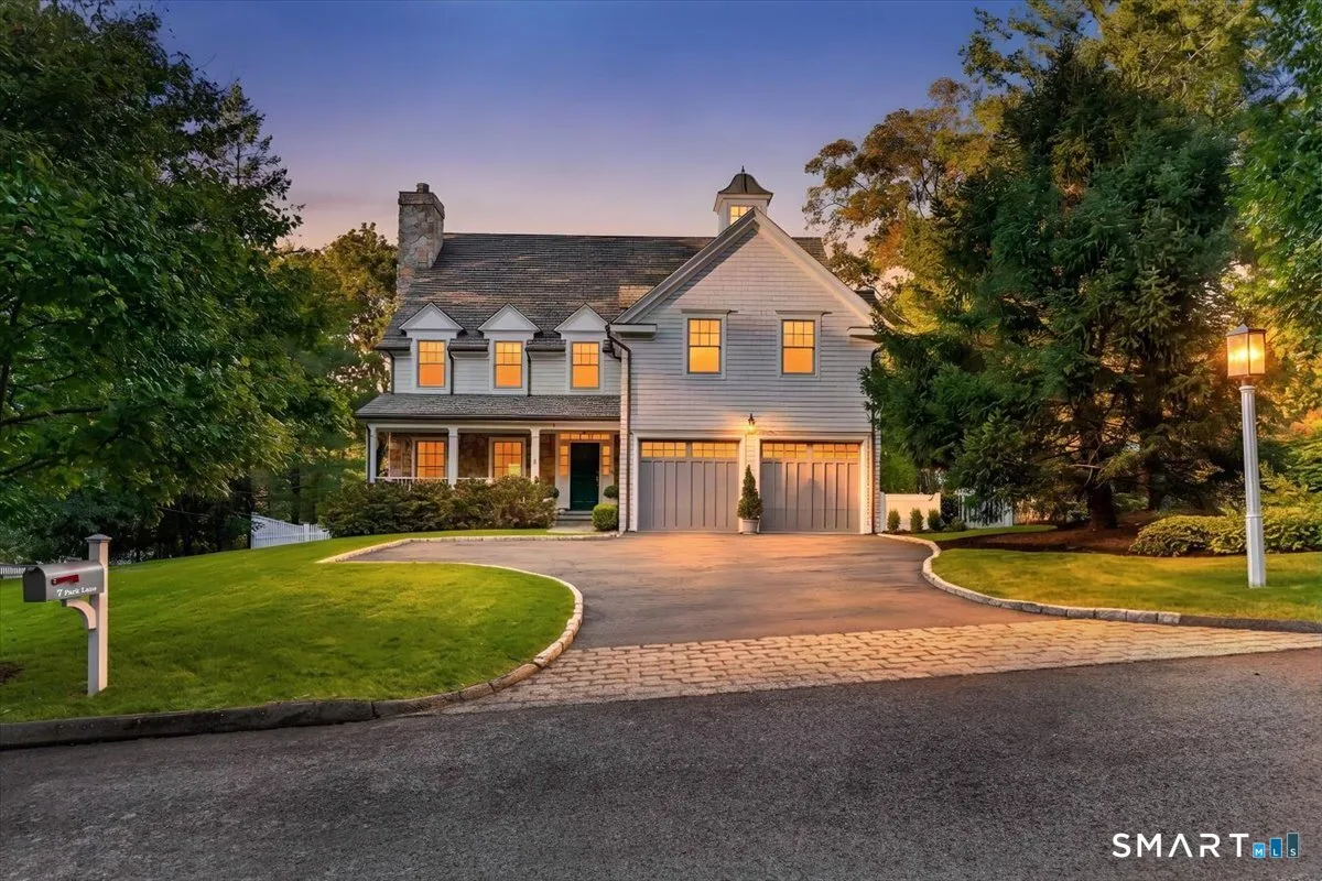 7 Park Lane, New Canaan, CT