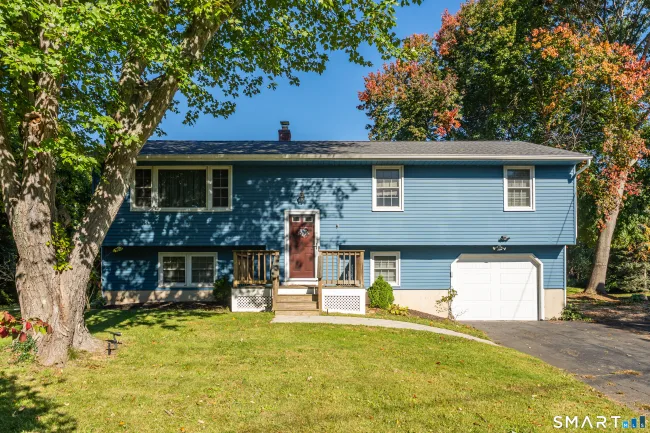 20 East Creek Circle