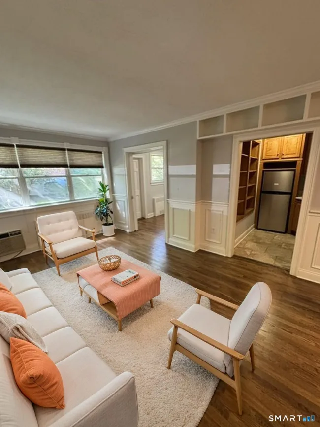 11 Bedford Avenue #S1