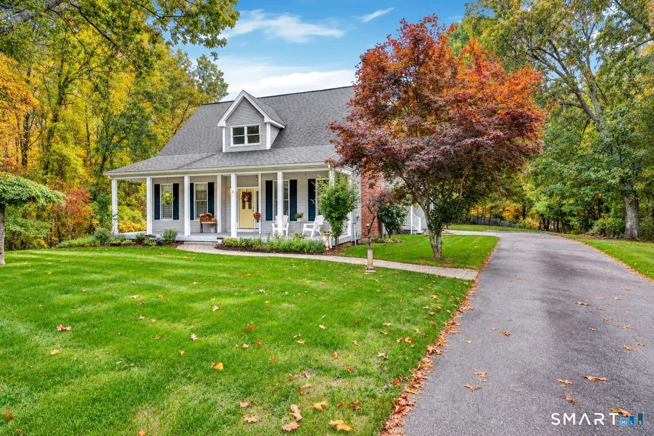 8 Valley Brook Road, East Haddam, CT